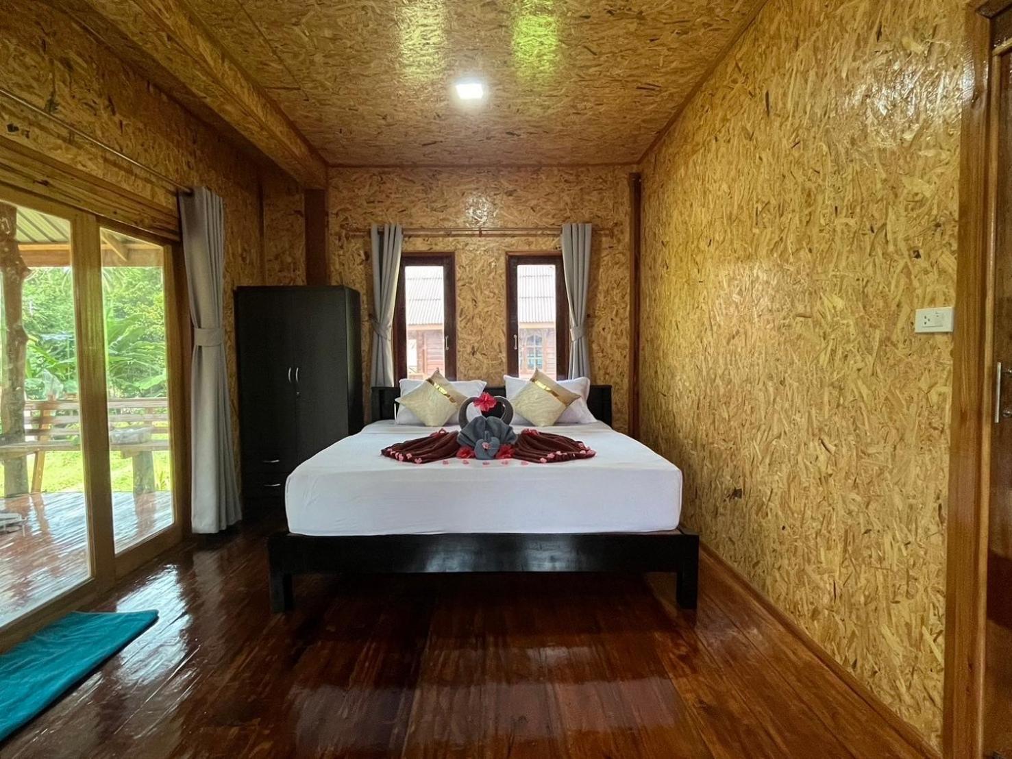 Koh Jum Home Stay Bagian luar foto