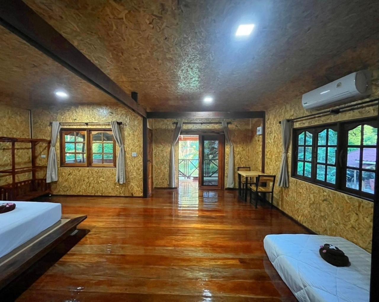 Koh Jum Home Stay Bagian luar foto