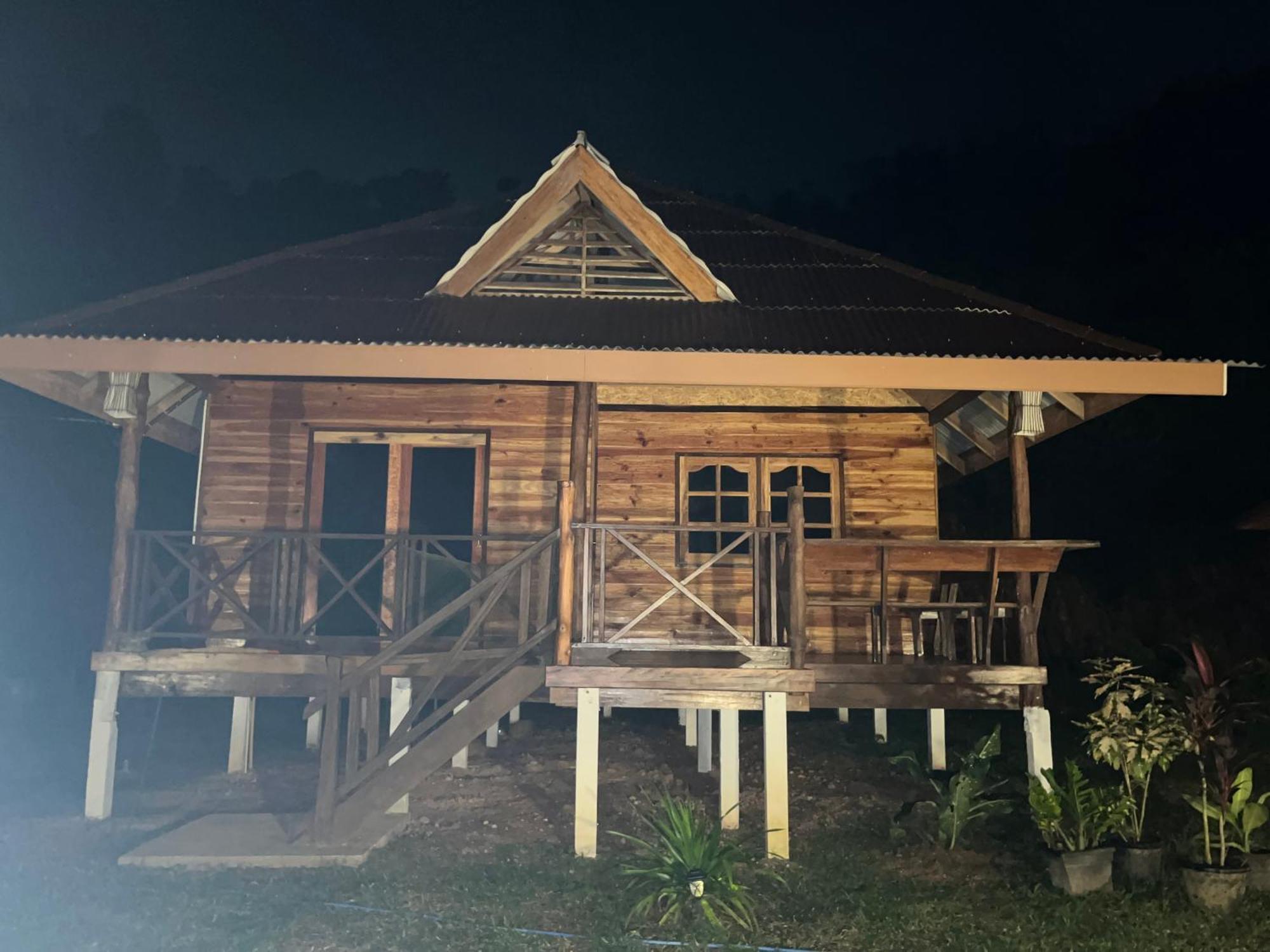 Koh Jum Home Stay Bagian luar foto